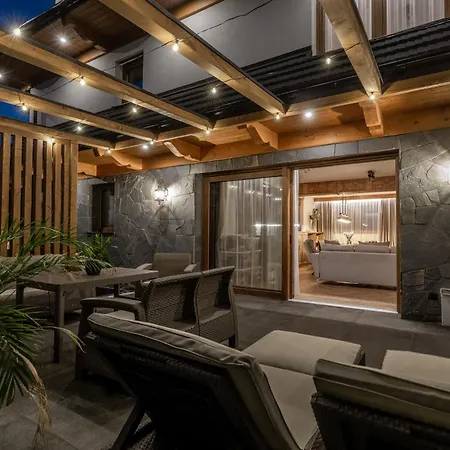 Gawra - Dom Premium Dla 16 Osob Lub 2 Apartamenty ,Sauna, Jacuzzi, Bukowina Tatrzanska Apartmán *